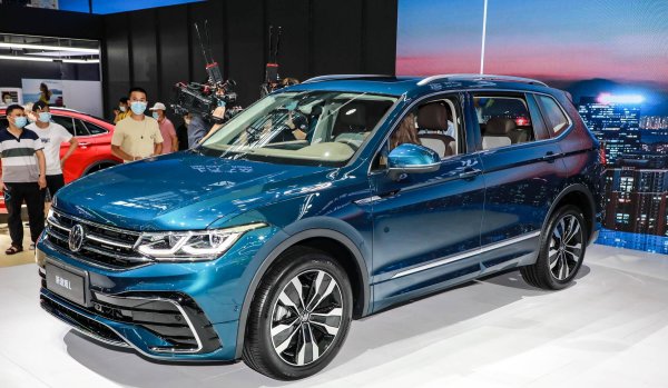 御龙优配 大众终于“妥协了”！跌至13万中型SUV，配1.5T能吃92油家用不错